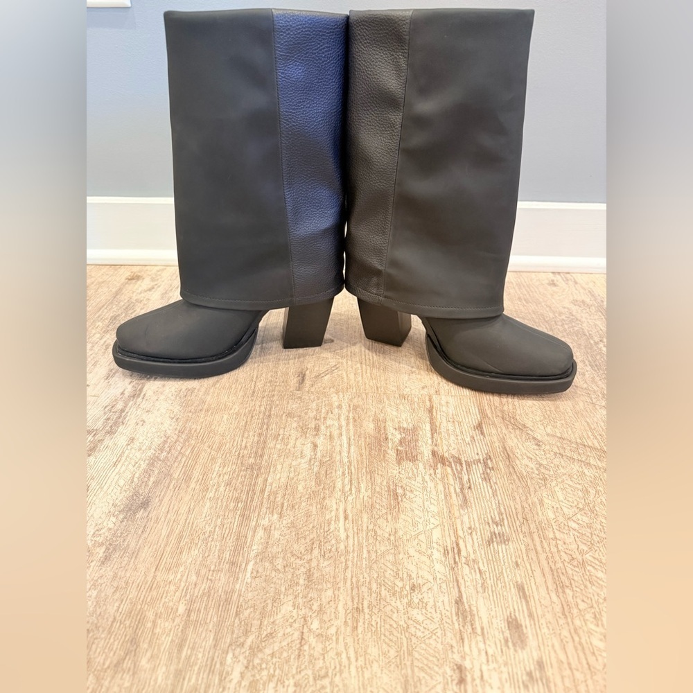 Olivia Miller Virgo Fold-Over Black Heeled Platform Boots NEW - Picture 8 of 15